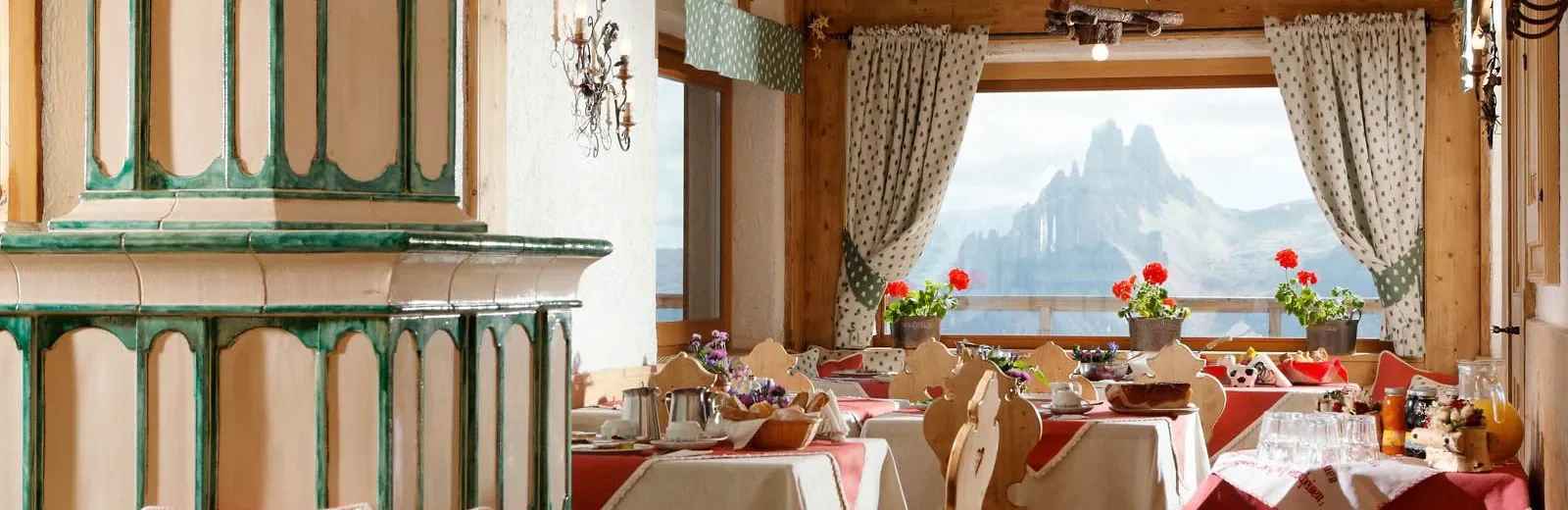 Cortina's best eats with the breathtaking mountains view