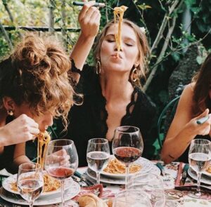 friends ering pasta